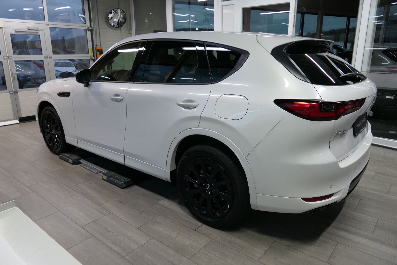 Mazda CX-60 SKYACTIV HOMURA-Plus 0,5% Verst. imagem 3