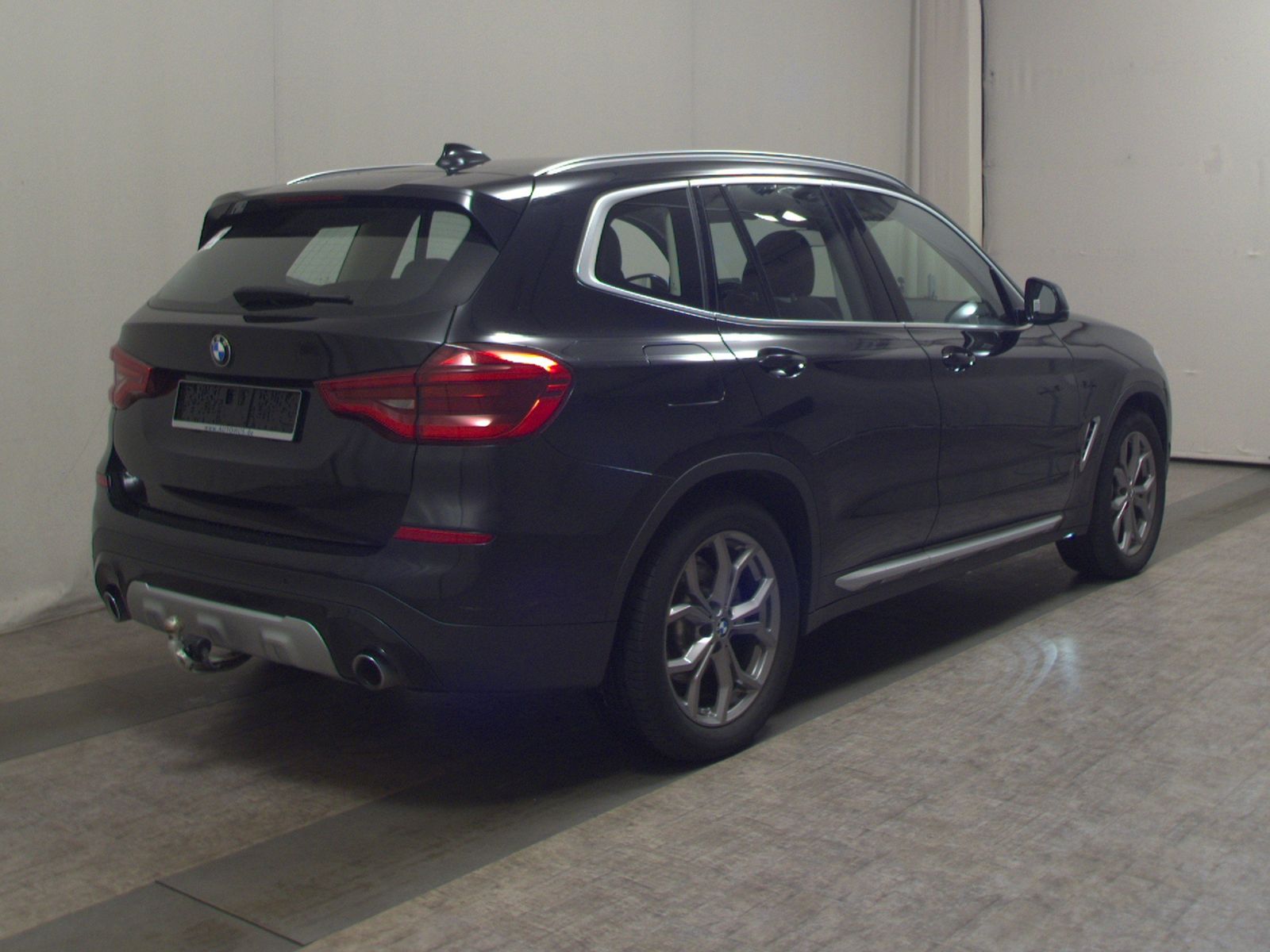 BMW X3 xDrive30i X-Line Navi LED LC AHK StandHzg foto 4