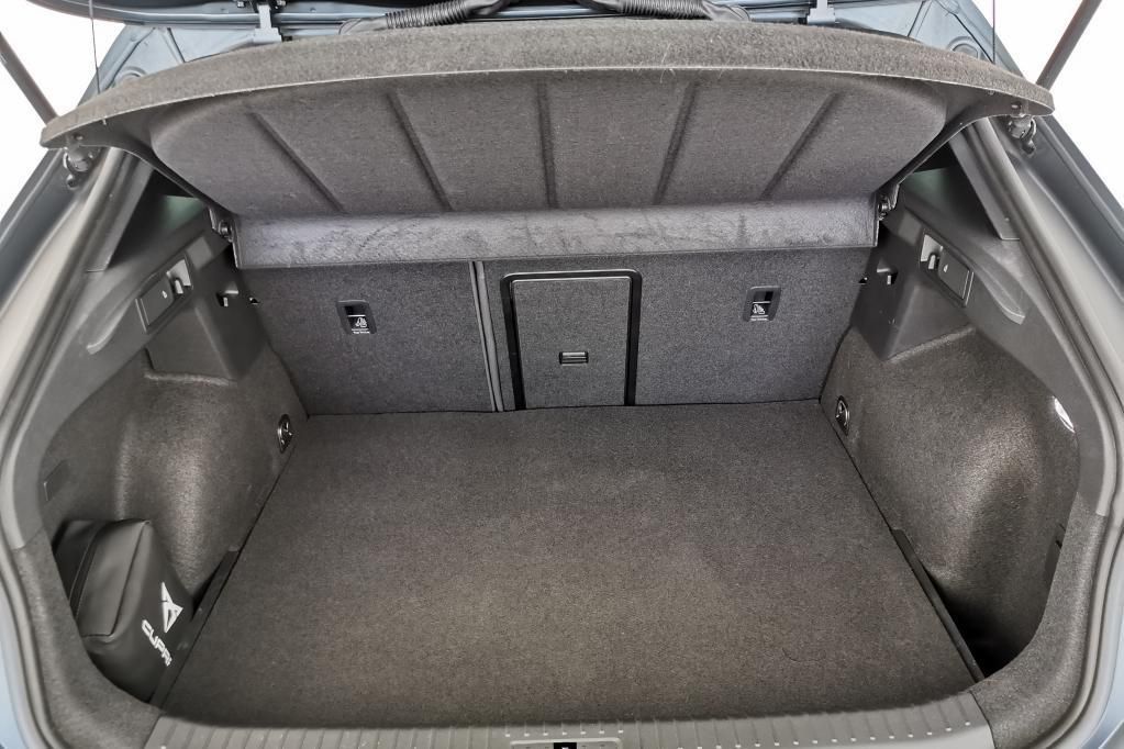 Cupra Formentor 1.4 TSI e-Hybrid RFK*PDC*Tempo*Klima