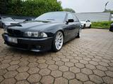 BMW E39 535i V8 Schalter 245ps M5 Optik - BMW 535 aus 1999