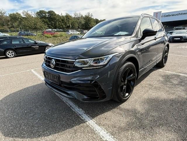 Volkswagen Tiguan R-Line BLACK STYLE/PANO/KEYLESS/IQ