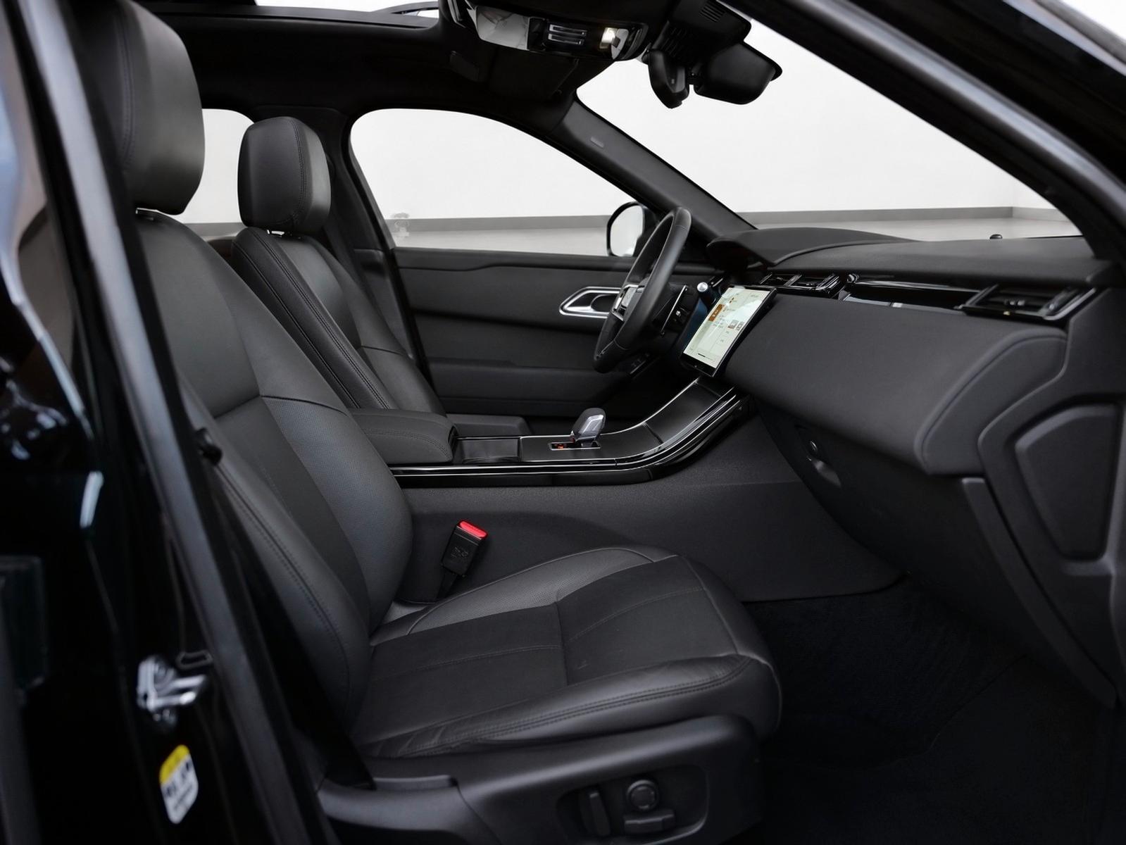Land Rover Range Rover Velar R DYNAMIC SE NEW MODEL! MATRIX