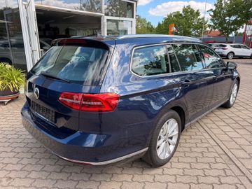 Volkswagen Passat Variant - 7