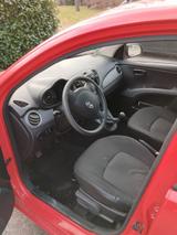 Hyundai 2 JAHRE TÜV - i10 1.1 Classic FIFA WM Edition - Hyundai i10: Fifa Wm Edition