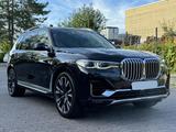 BMW X7 xDrive 30 d Design Pure Excellence *1.HAND* - blaue BMW X7