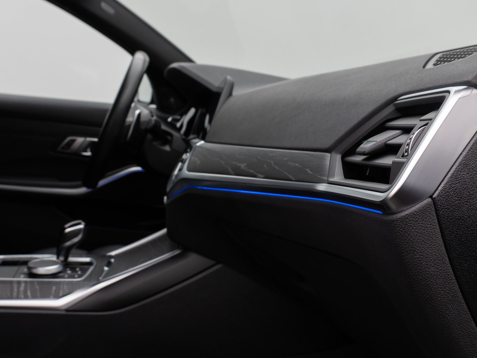 Fahrzeugabbildung BMW 320d  M Sport Laser Kamera DAB H/K Komfort Alarm