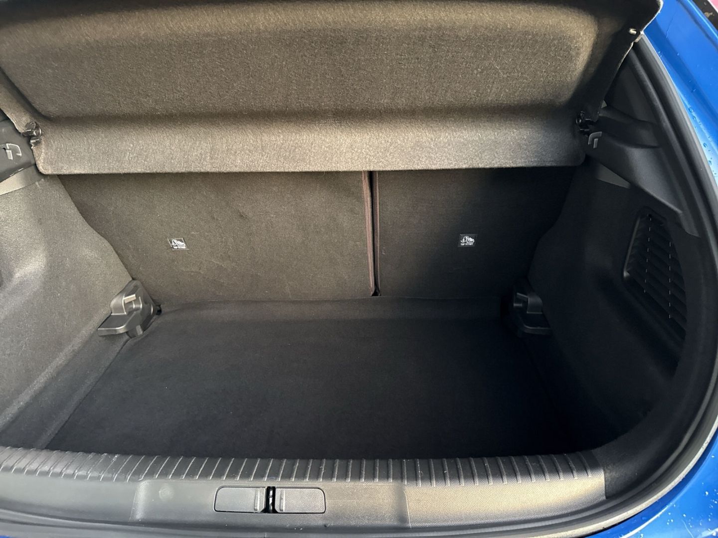 Fahrzeugabbildung Opel Mokka GS Line 1.2 Turbo Navi Digitales Cockpit L