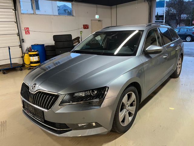 Skoda Superb Style Combi