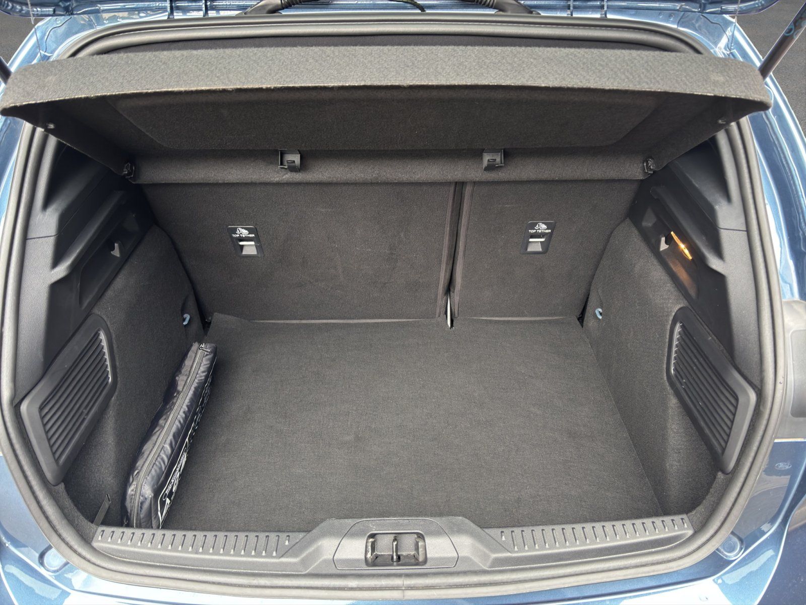 Fahrzeugabbildung Ford Focus 1.0 Ecoboost ST-Line