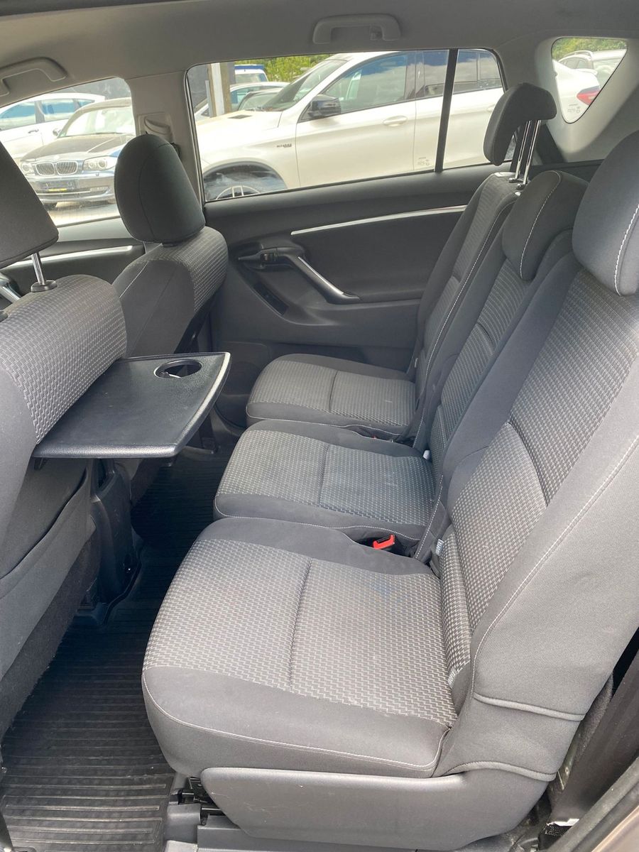Fahrzeugabbildung Toyota Verso Comfort