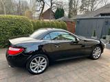 Mercedes-Benz SLK 200 BE Airscarf Pano.-Dach Leder Parkführung - gebrauchte Mercedes-Benz SLK 200 aus dem Jahr 2015
