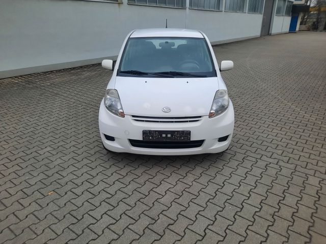 Daihatsu Sirion 1.0/Klima/Alu/TÜV NEU