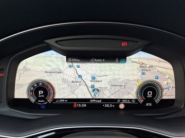 Audi Q8 - 11
