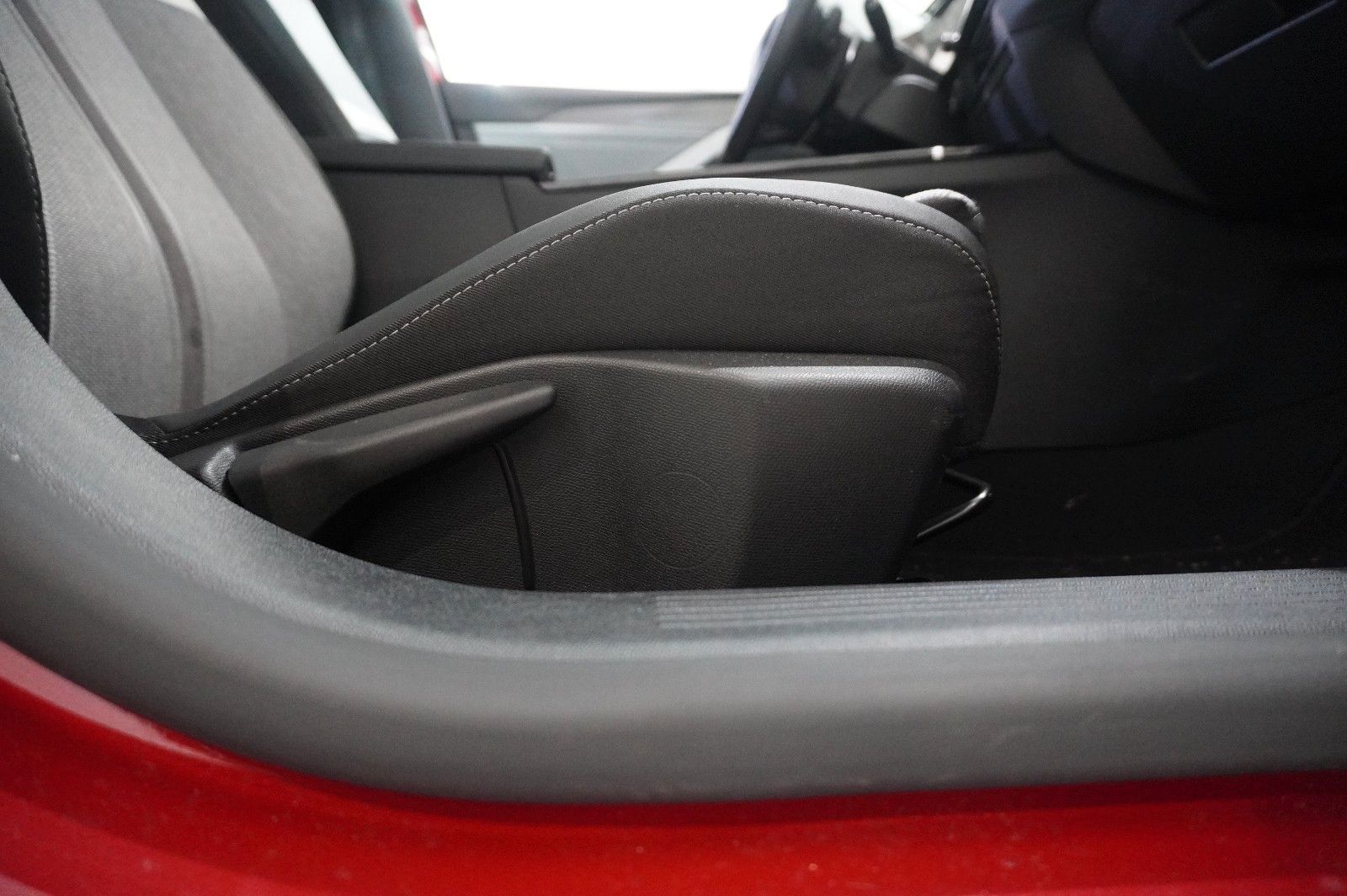 Fahrzeugabbildung Opel Astra L ST 1.5D ELEGANCE NAVI/LED/KAMERA/SHZ/DAB