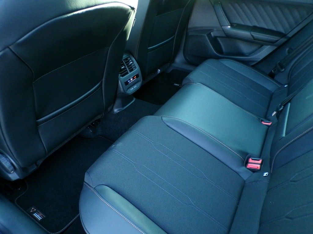 Fahrzeugabbildung CUPRA Formentor 1.5 eTSI DSG