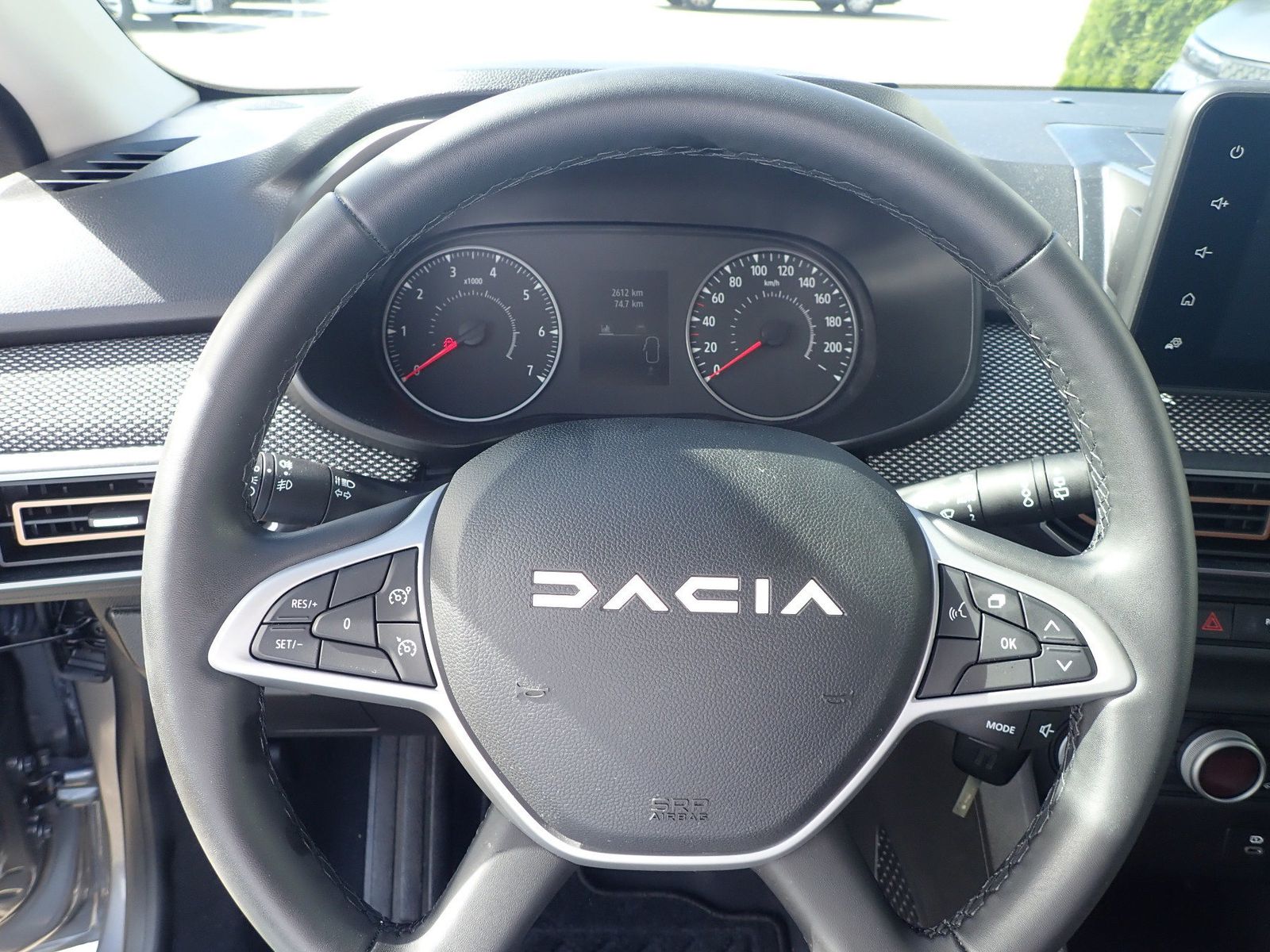 Fahrzeugabbildung Dacia Sandero Stepway Expression TCe 90
