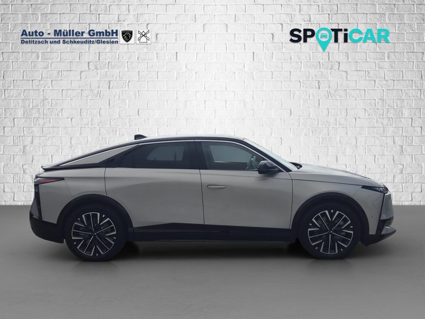 DS Automobiles No8 Etoile FWD 230PS LEDER/ACC/NAVI/Glasdach/LED