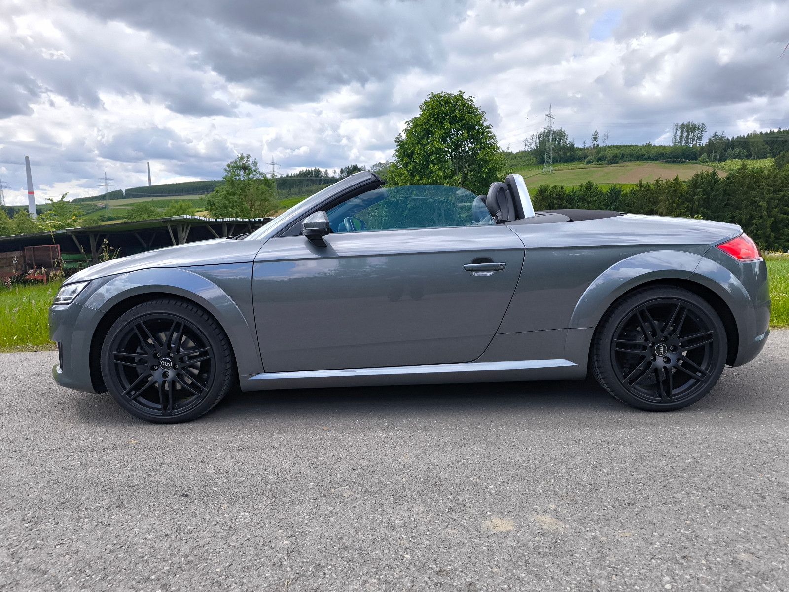 AUDI TT Roadster 2.0 TDI ultra Cabrio 230PS 19"  TOP