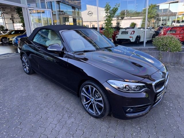 Fahrzeugabbildung BMW 230i  Sport Line KLIMA LED NAVI ALU