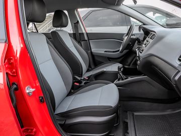 Hyundai i20 Select Fahrprofilauswahl Anfahrassistent