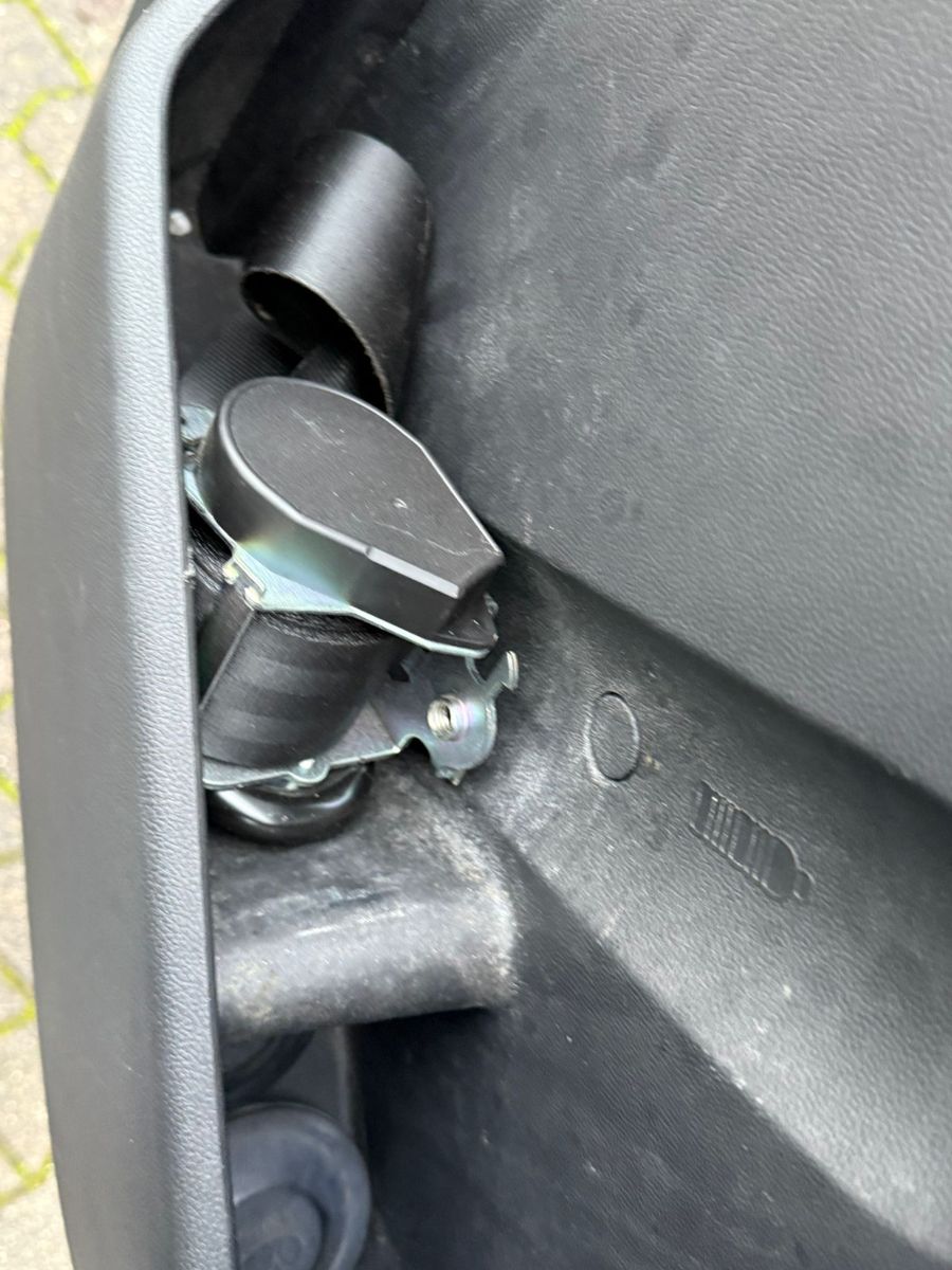 Fahrzeugabbildung Renault Master III KastenL1H2 HKa 3,5t/1.HAND/SCHECKHEFT