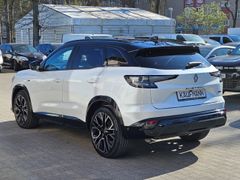 Fahrzeugabbildung Austral Esprit Alpine 1.2 E-TECH Full Hybrid 200