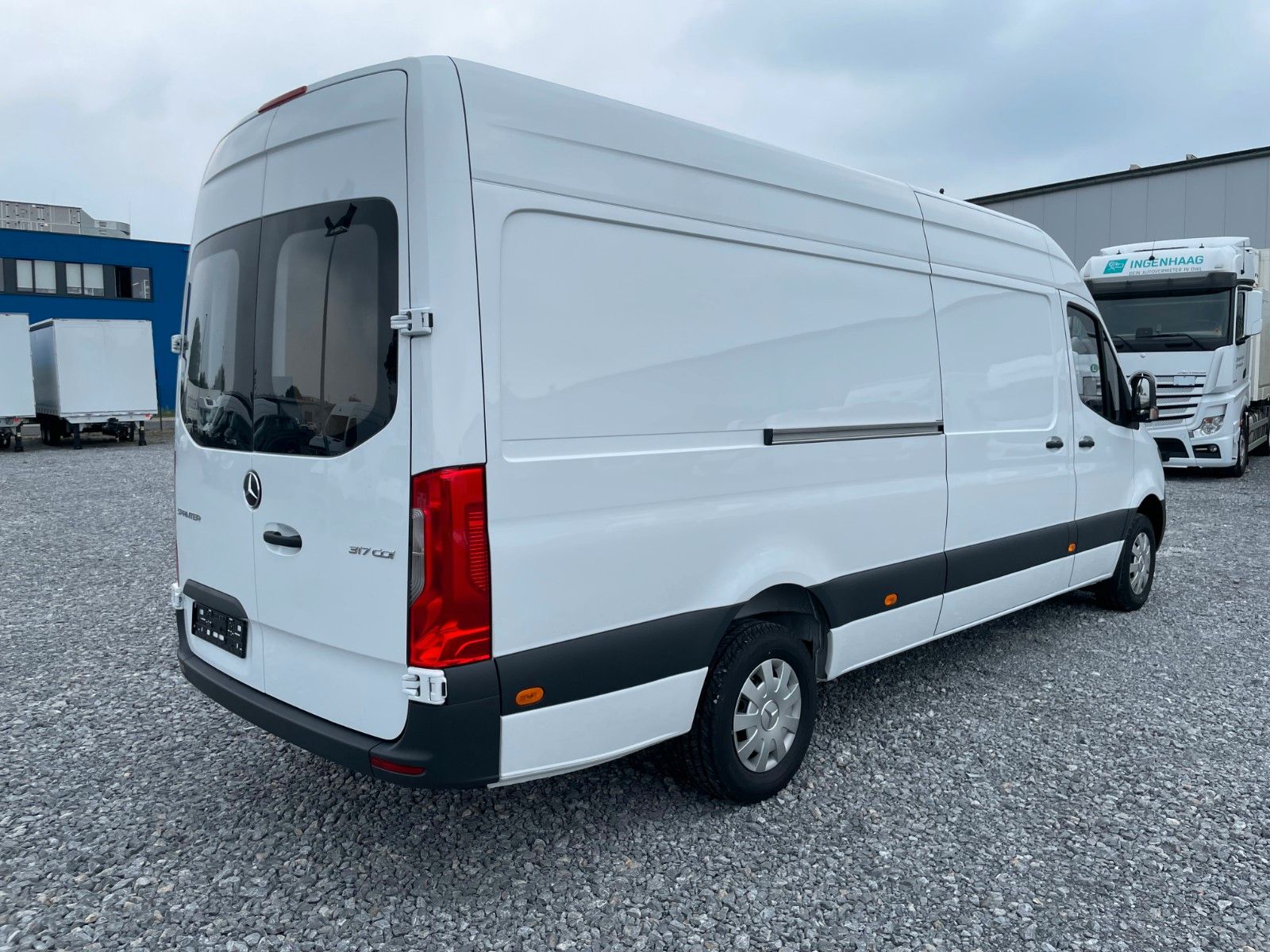 Fahrzeugabbildung Mercedes-Benz Sprinter III 317 CDI  L3 H2 Klima