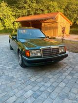 Mercedes-Benz Mercedes Benz W124 200D, 240.000 km, EZ 1992 - Mercedes-Benz 200: W124 200d