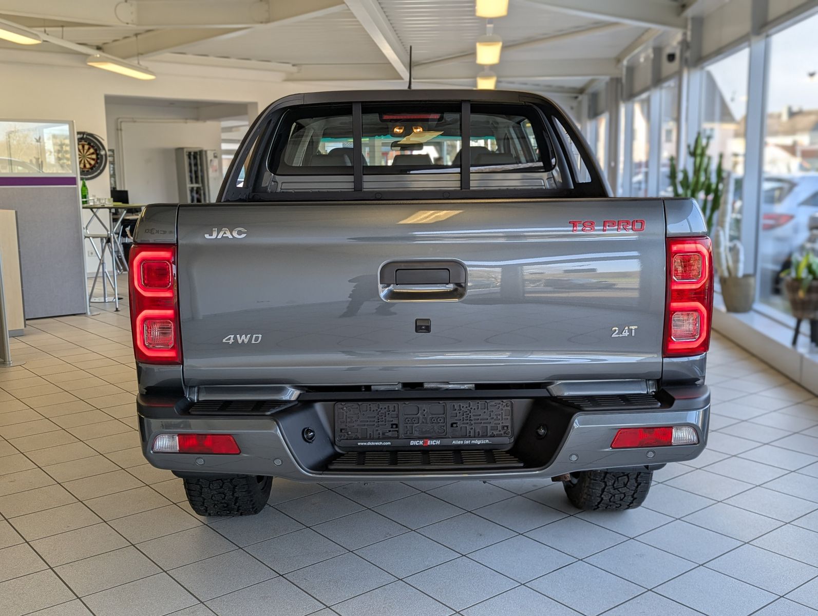 JAC 8 Pro 2,4 T Pick-Up 4WD Allrad 360° TEMP Leder - Image 6