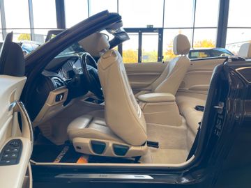 BMW 218 d Cabrio Sport Line *AHK*SHZ*Klima*Navi*
