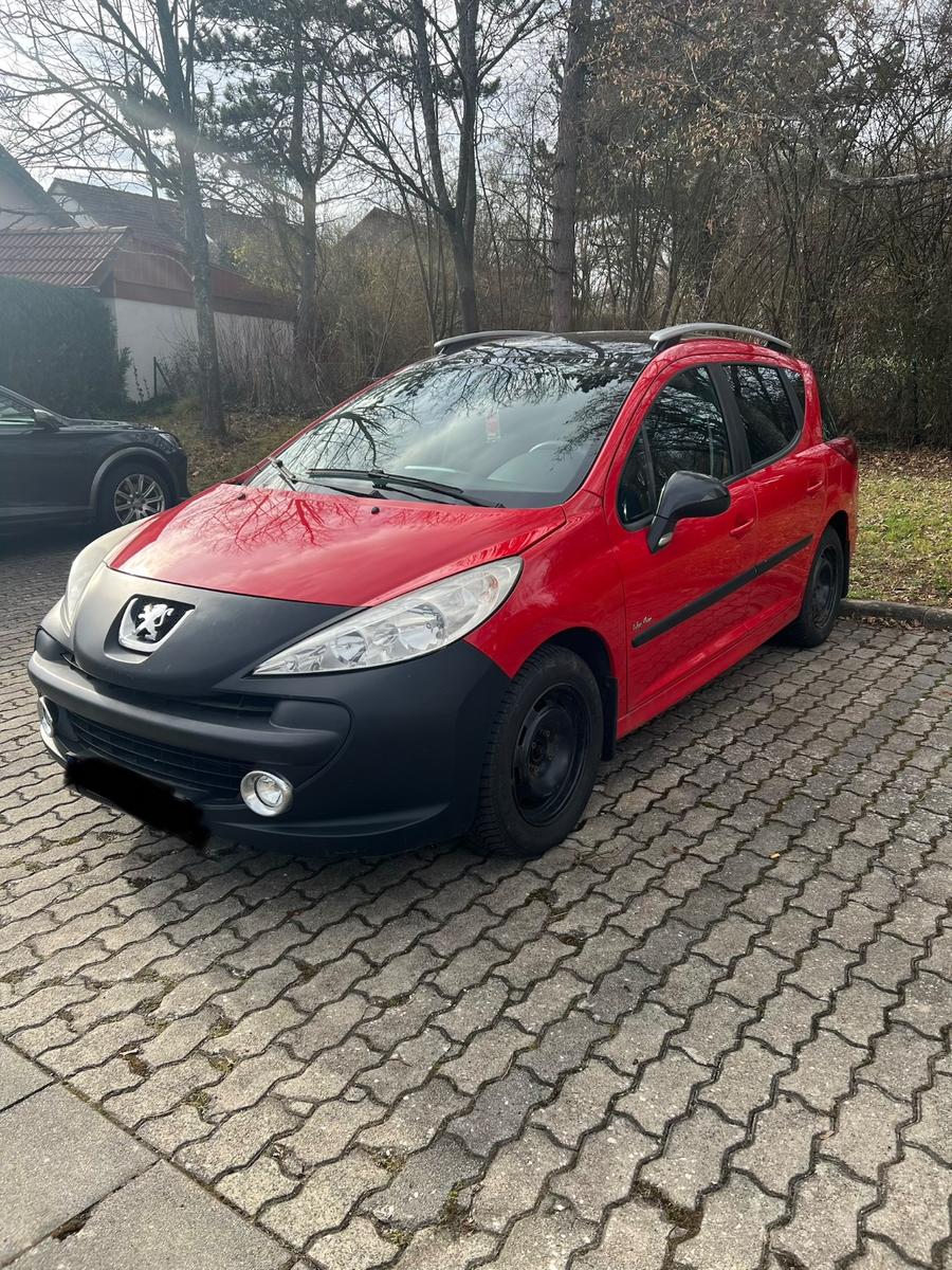 Peugeot 207 2009 — rear view