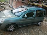 Peugeot Partner - gebrauchte Peugeot Partner aus dem Jahr 2004