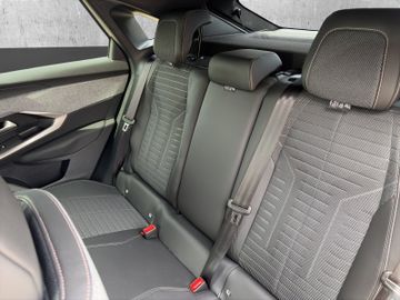Peugeot 3008 1.2 136 Allure Kam.+KeyLess+LED+Navi+SHZ