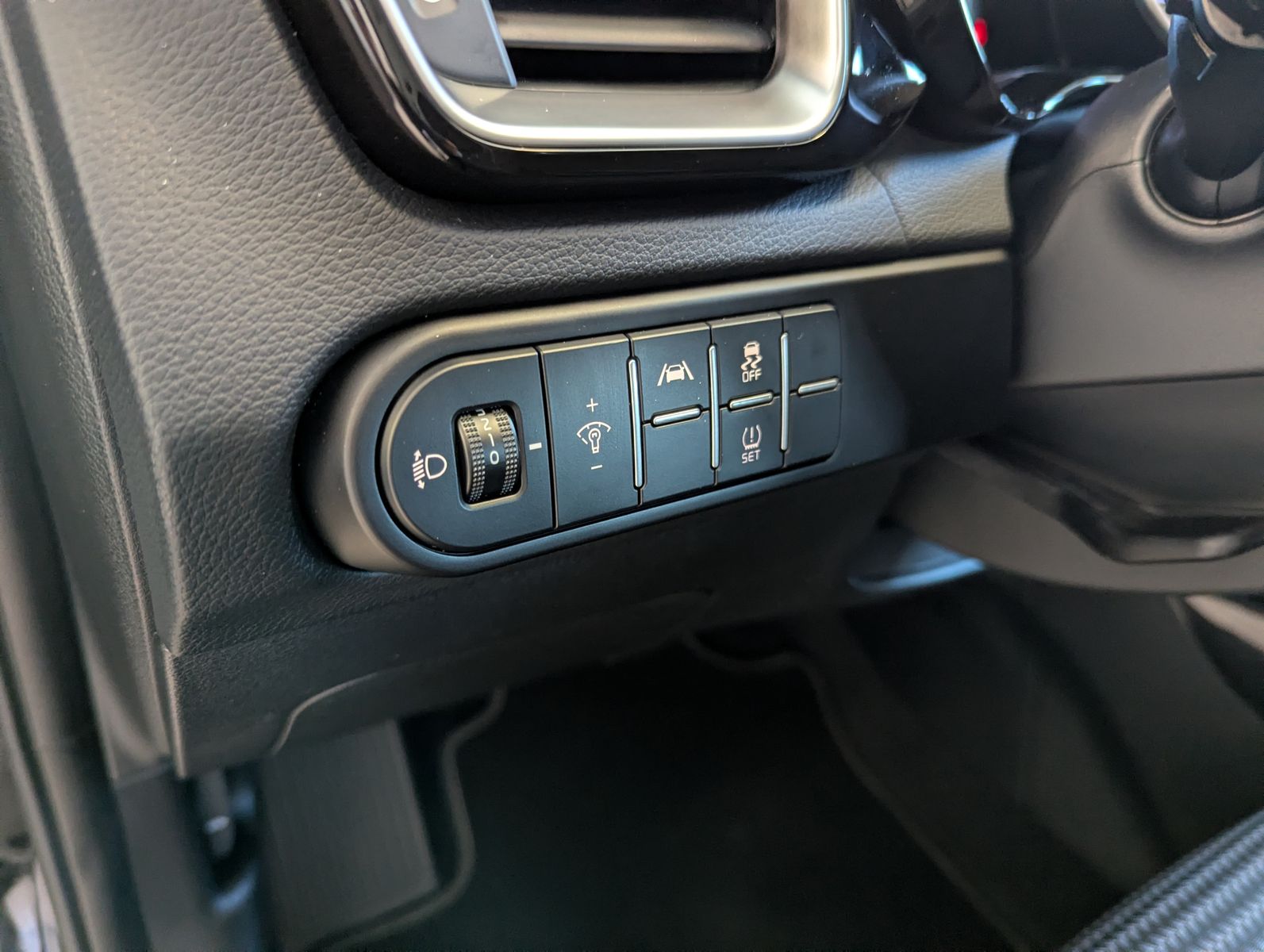 Fahrzeugabbildung Kia cee'd Sportswagon 1.5 DCT Spirit LED JBL Cam 7J