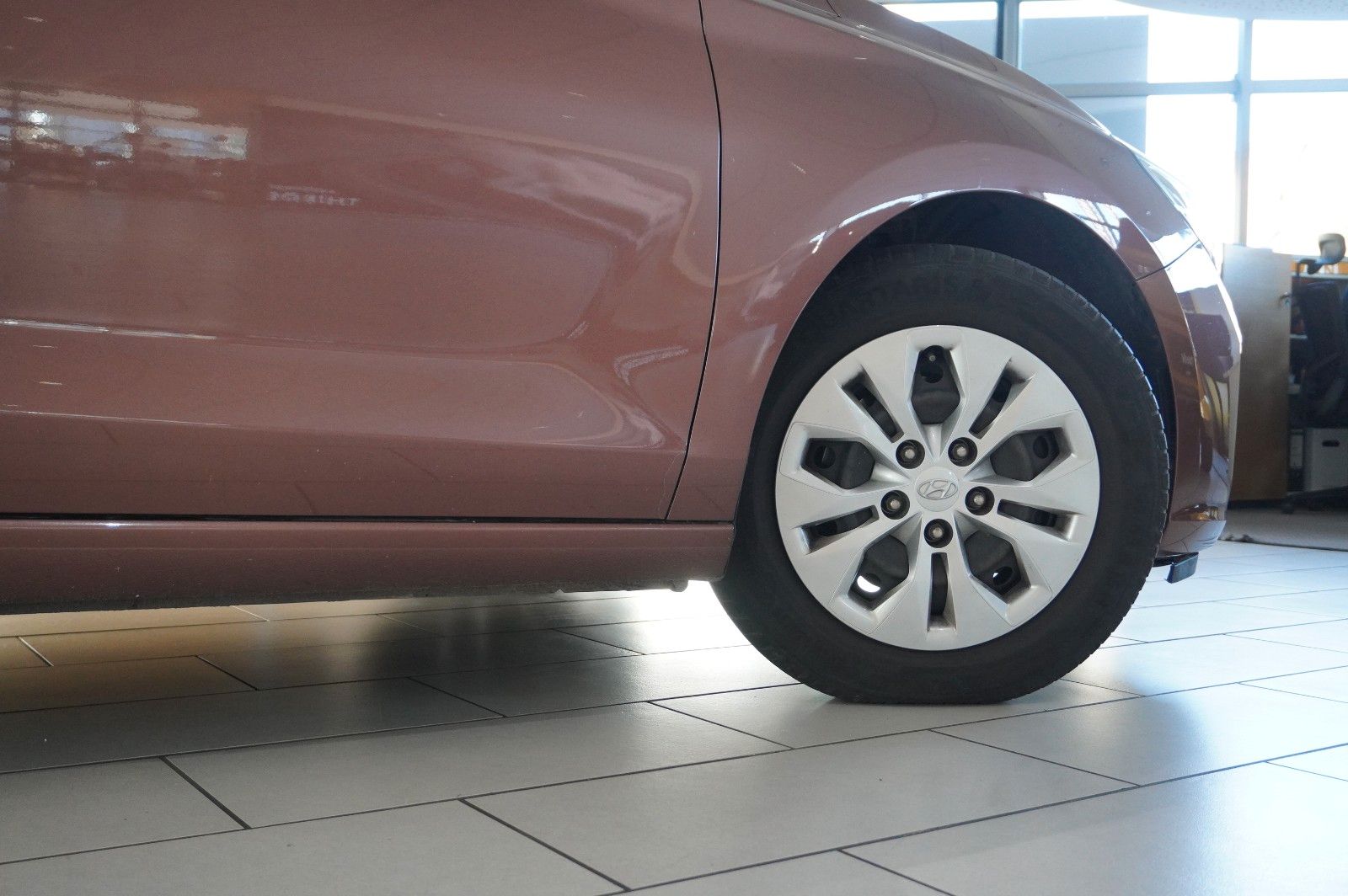 Fahrzeugabbildung Hyundai i30 LIM. 1.0 T-GDI SELECT LED/KLIMA/PDC/TEMP/USB