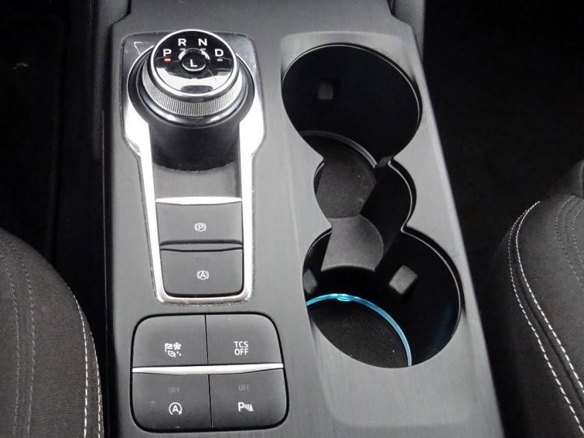 Fahrzeugabbildung Ford Focus Turnier 1.0 EcoBoost Automatik  Titanium