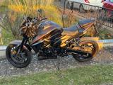 Suzuki GSX-S 750 - SUZUKI GSX 750