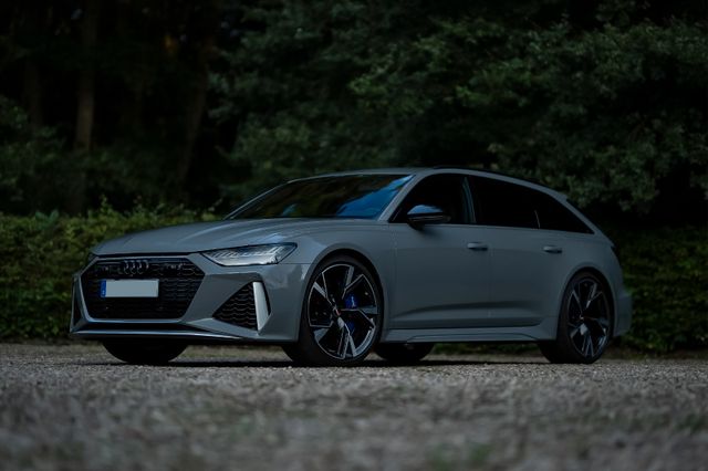 Audi RS6 - LIMITIERT - 25 JAHRE JUBILÄUMSPAKET