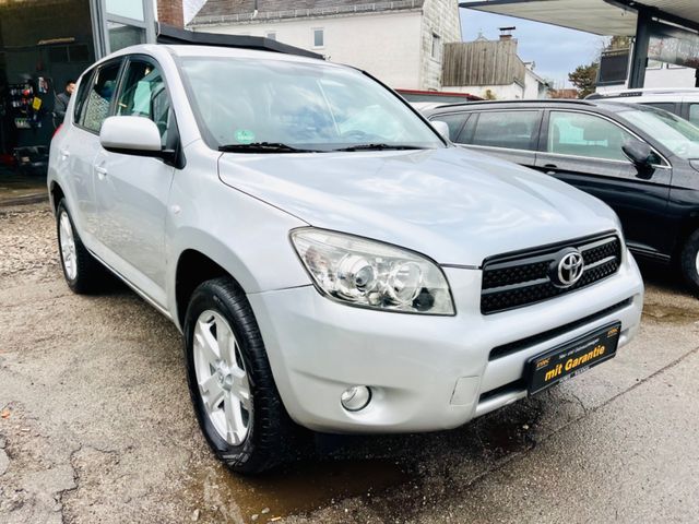 Toyota RAV 4 2.0-l-VVT-i 4x4 Executive Automatik