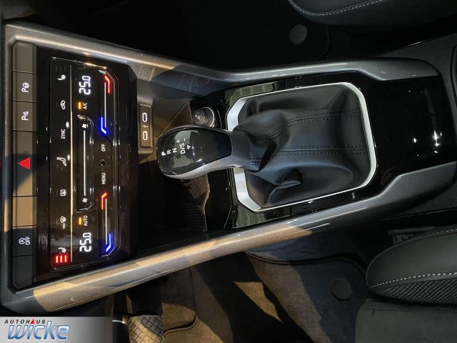 T-Roc 1.5 TSI DSG Style NAVI KLIMA LED PDC