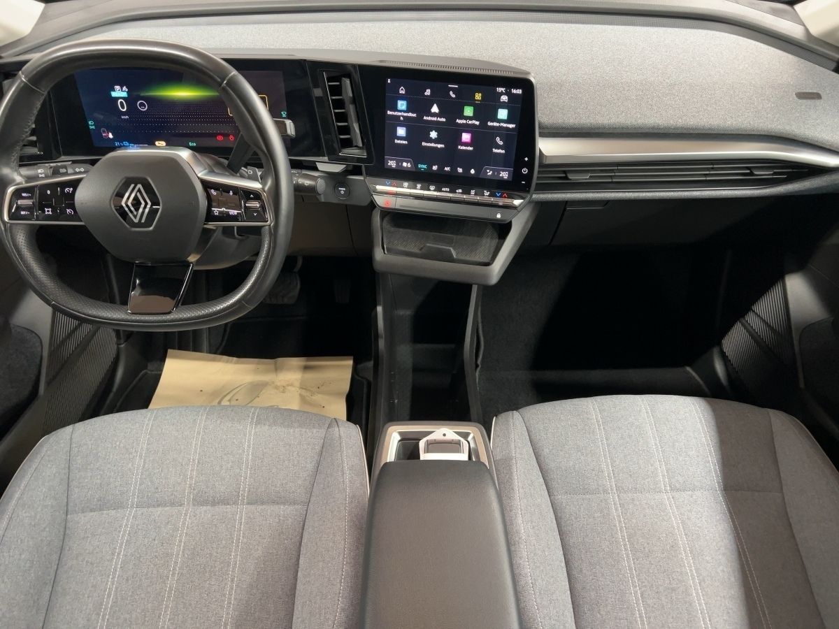 Renault Megane E-TECH - Bild 12