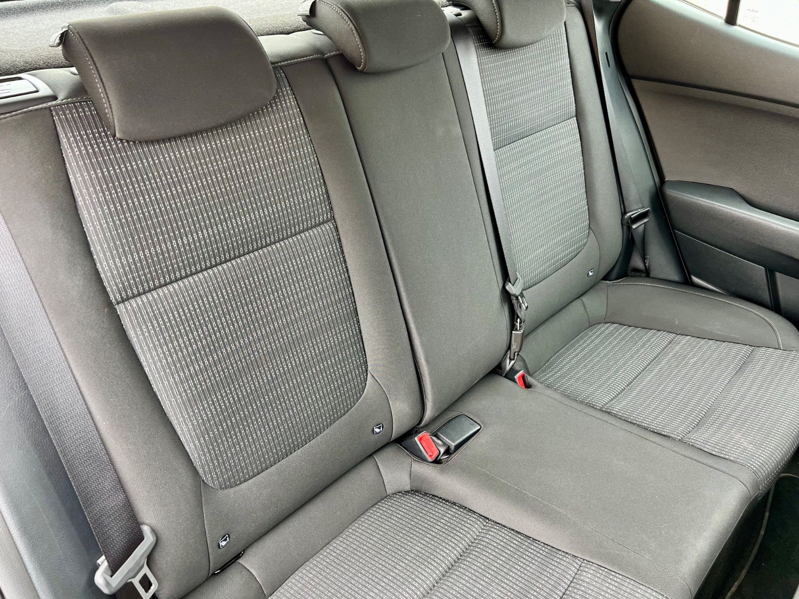 KIA Stonic Vision AAC GZJR CARPLAY SHZ PDC