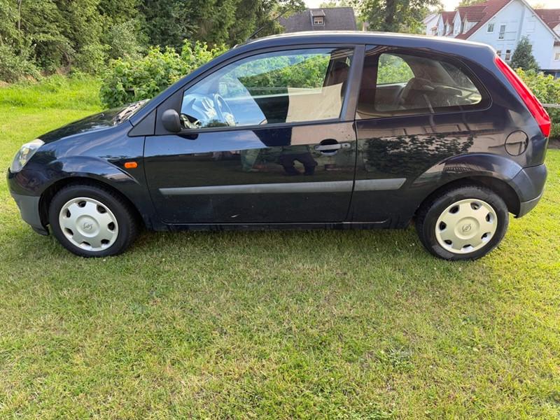 Ford Fiesta Fun*TÜV NEU*SERVICE NEU*