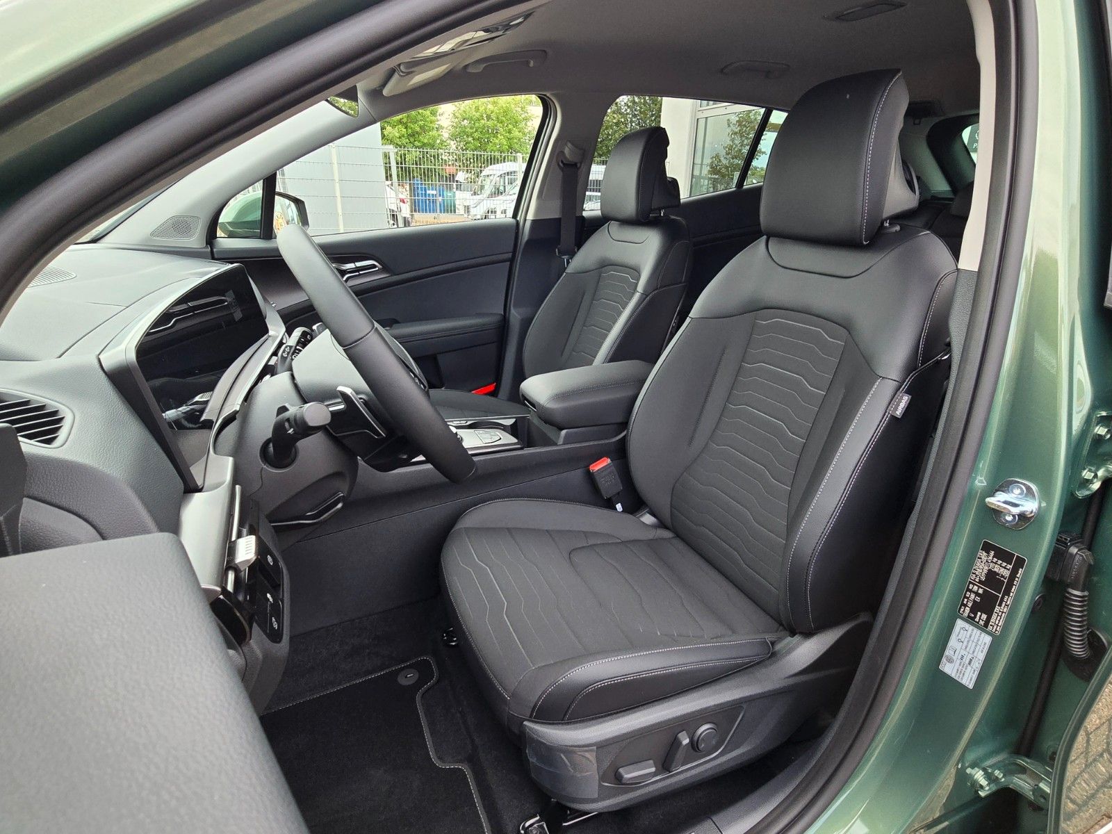 Fahrzeugabbildung Kia Kia Sportage 1.6 T-GDI 150 DCT Spirit FACELIFT