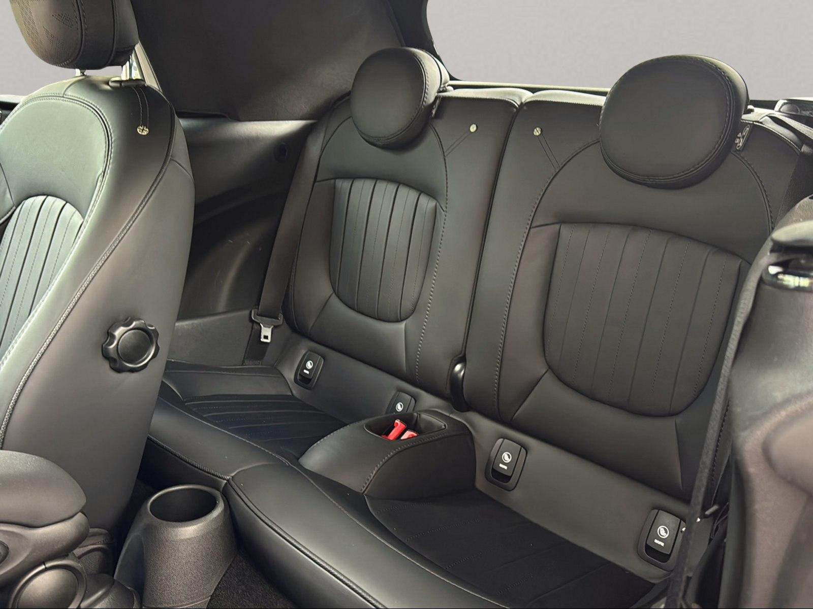 MINI Cooper S Cabrio Navi PDC Driv.Assist Sportsitze