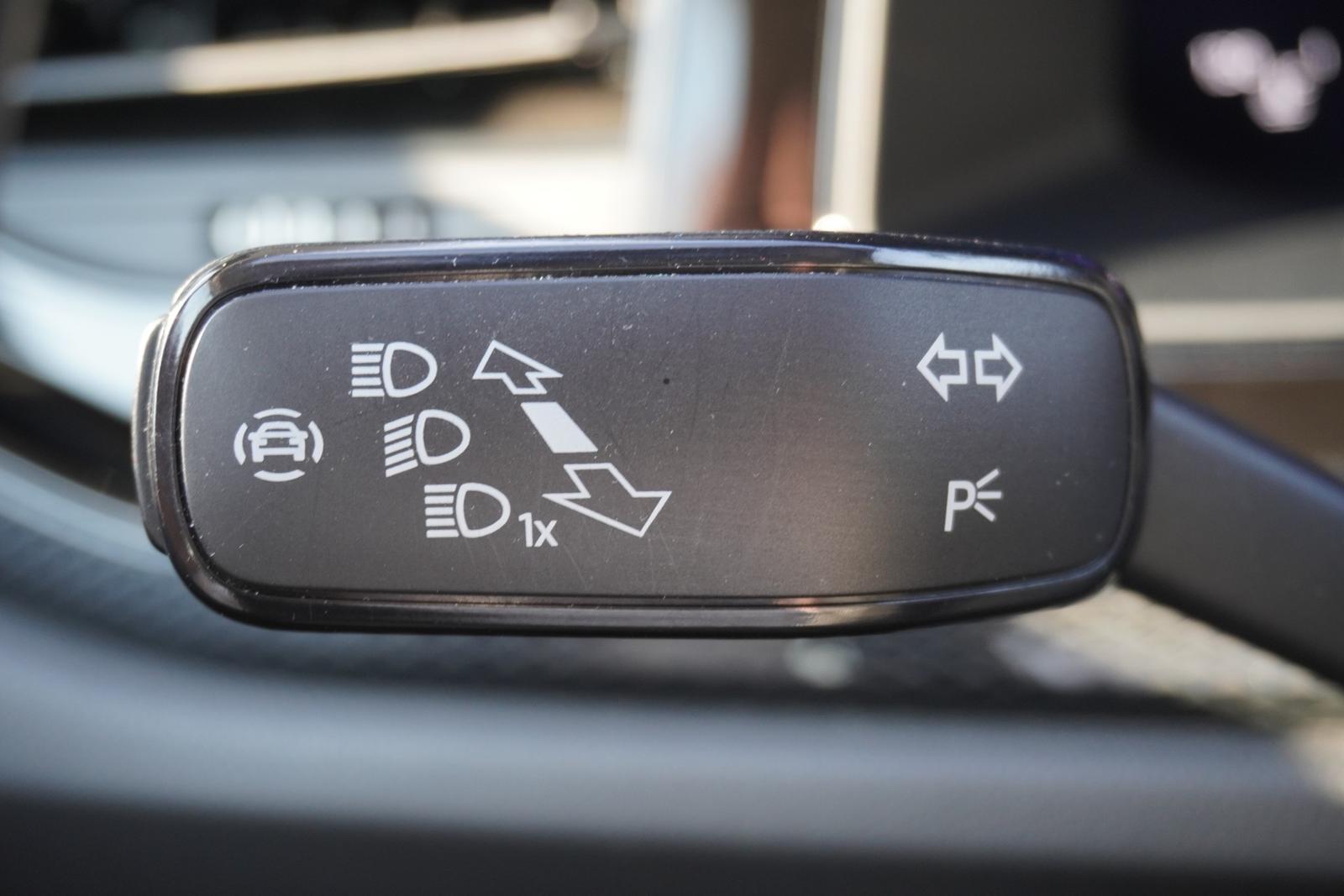 Volkswagen Taigo 1.0 Life DSG LED ACC App-Connect Spurhalte, миниатюра 23