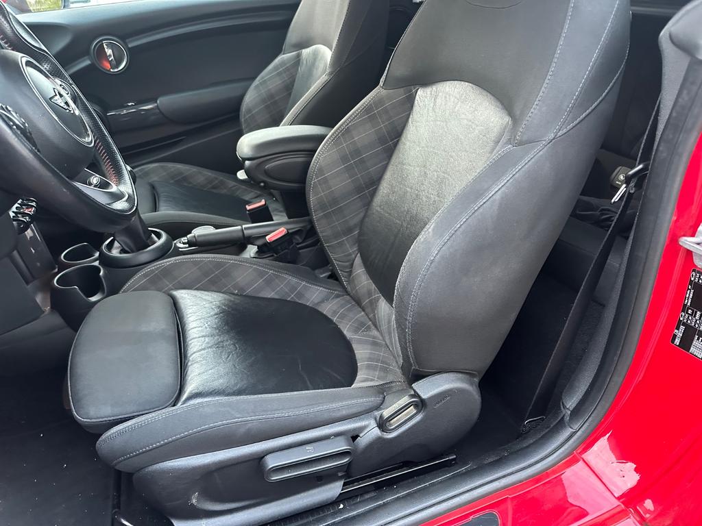 MINI John Cooper Works Cabrio