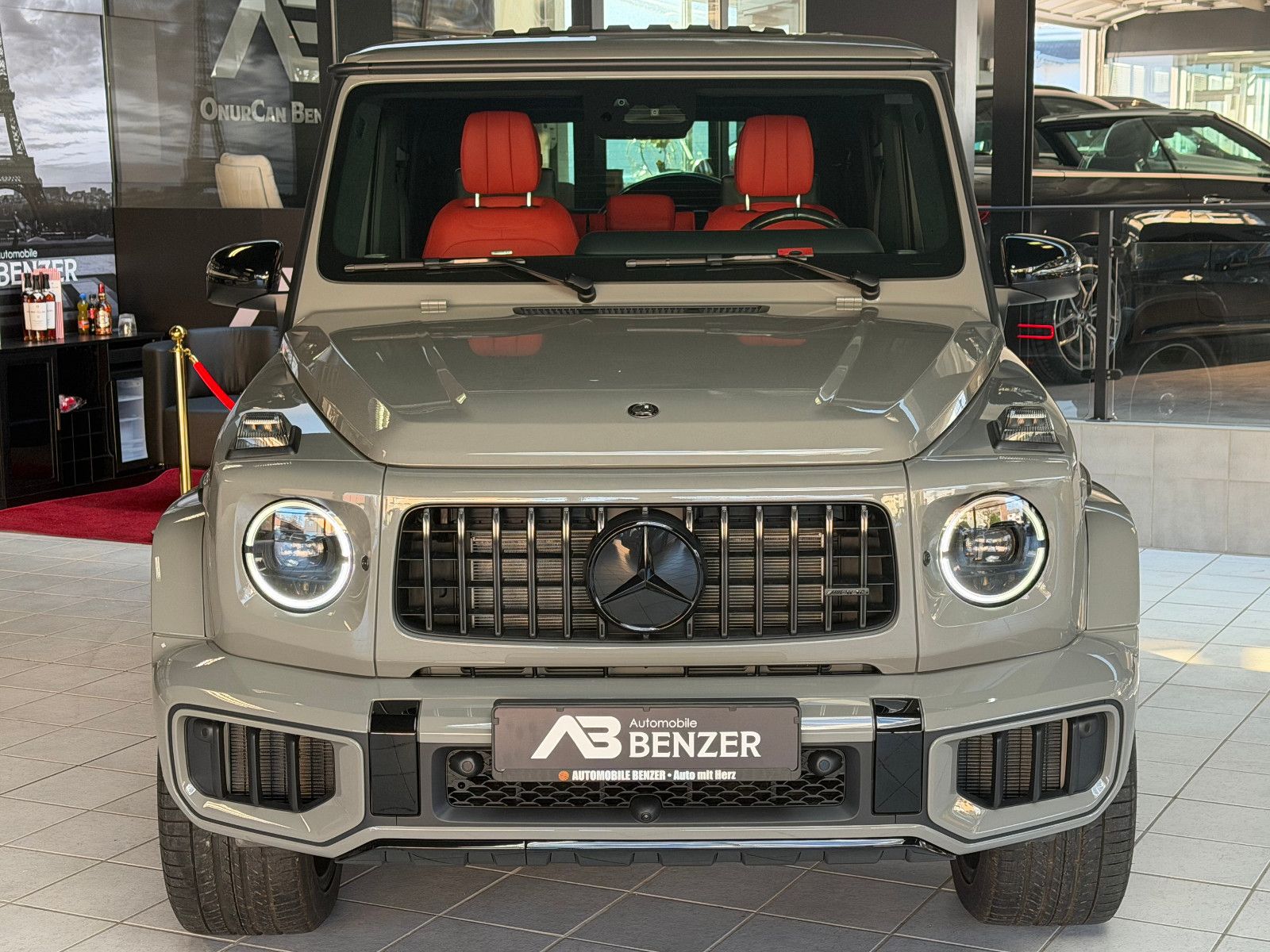 Fahrzeugabbildung Mercedes-Benz G 63 AMG/ A22/ FOND-TV/CARBON/RED/SUPERIOR/UNI