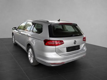 Volkswagen Passat Variant - 4
