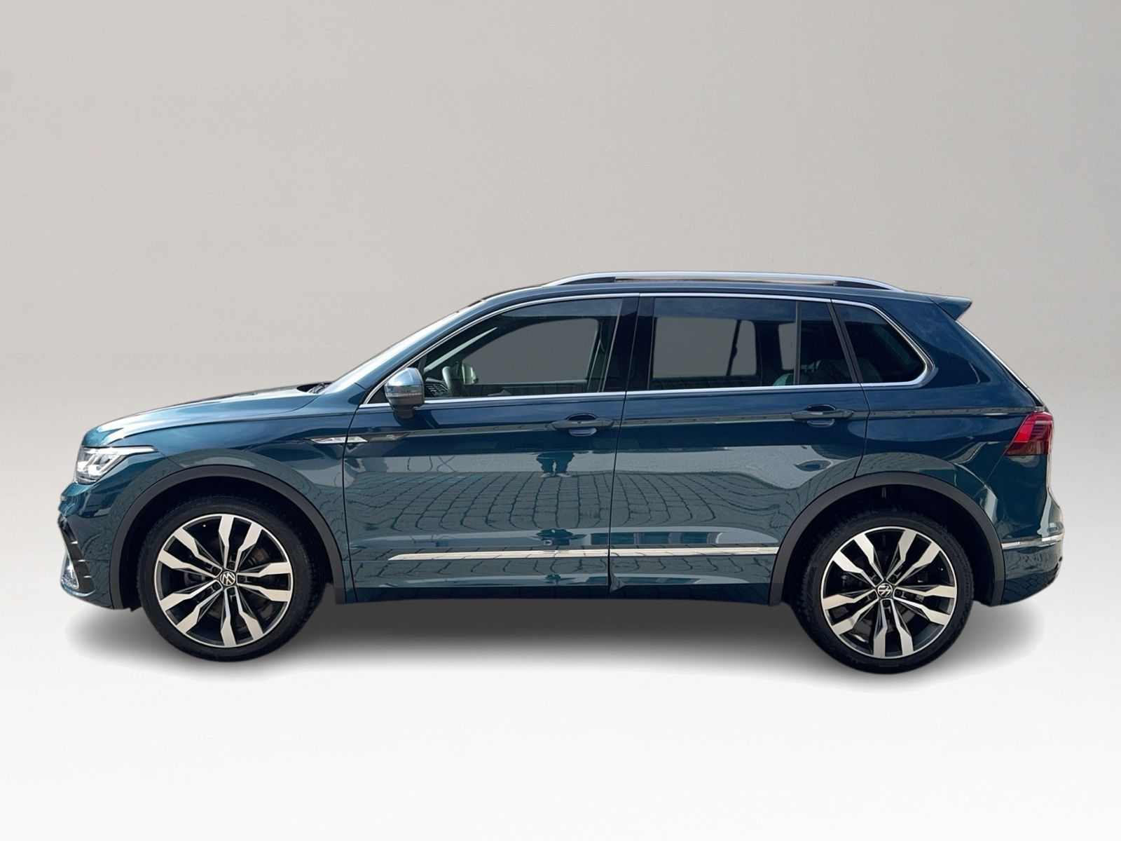 Tiguan R-Line 2.0 TSI 4MOTION, AHK, IQ Drive, Sp